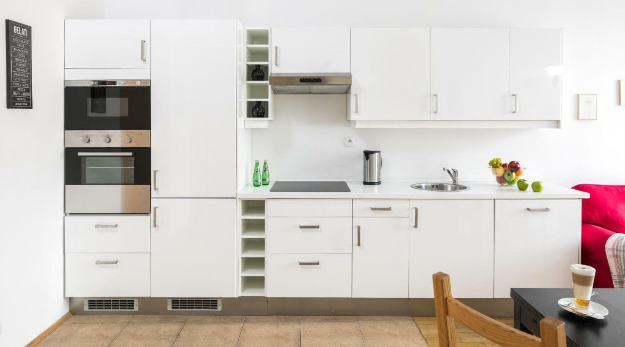 City View Apartments Krakow Bagian luar foto